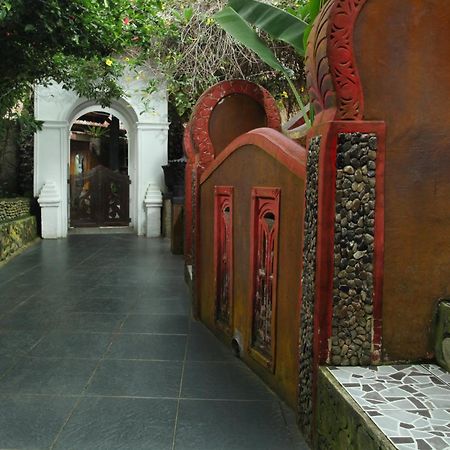 Jungle Inn Bukit Lawang Exterior photo