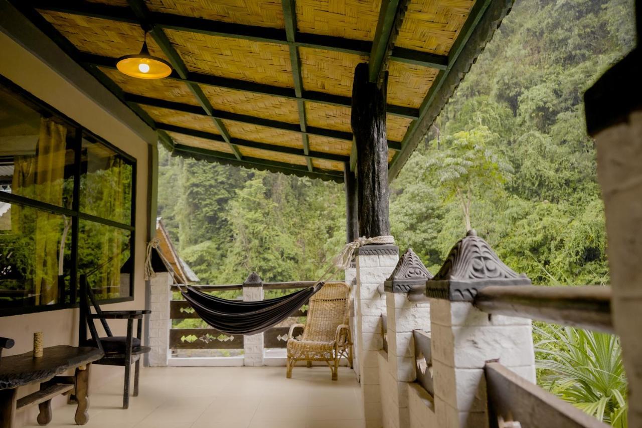 Jungle Inn Bukit Lawang Exterior photo
