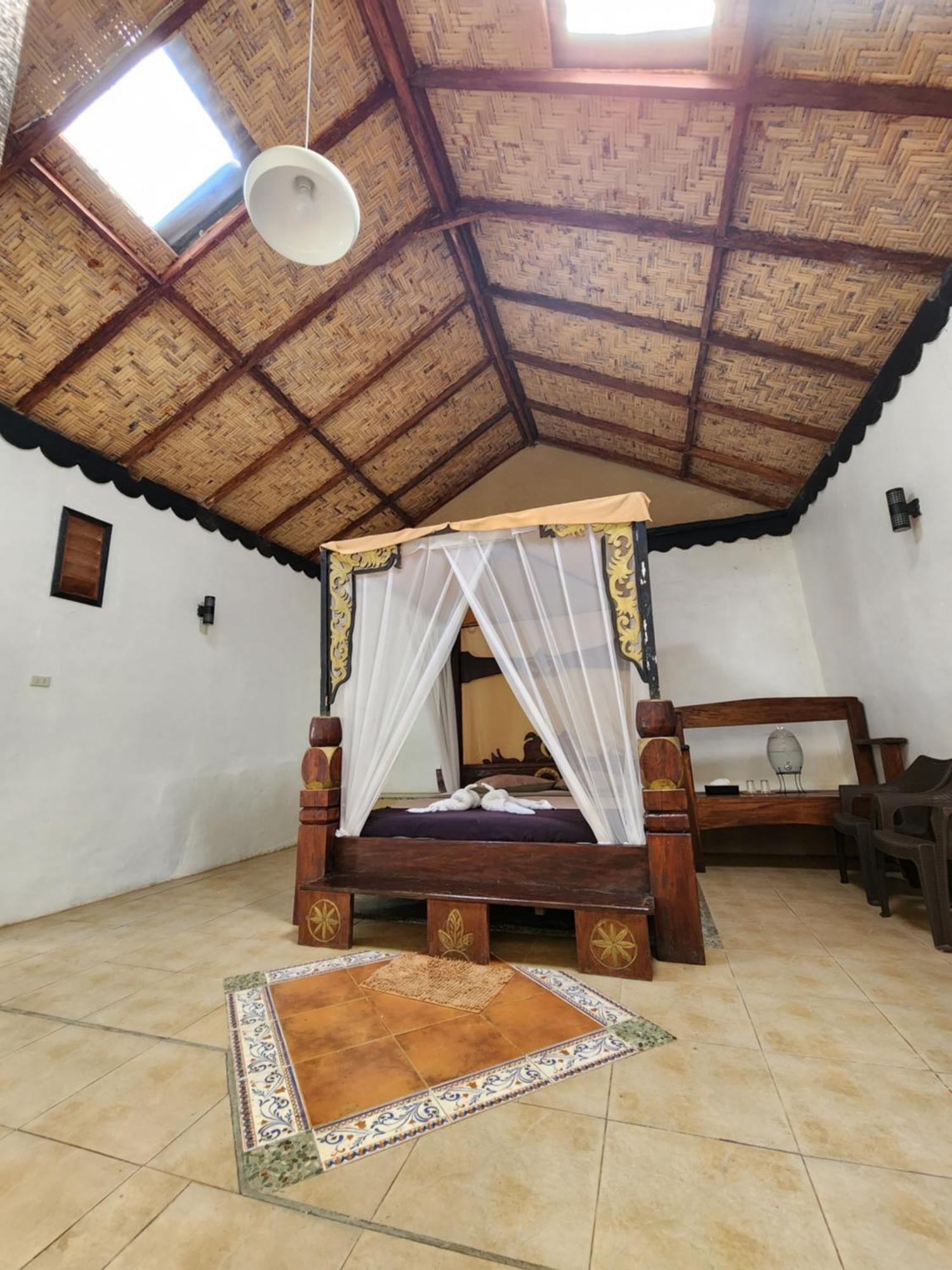 Jungle Inn Bukit Lawang Exterior photo