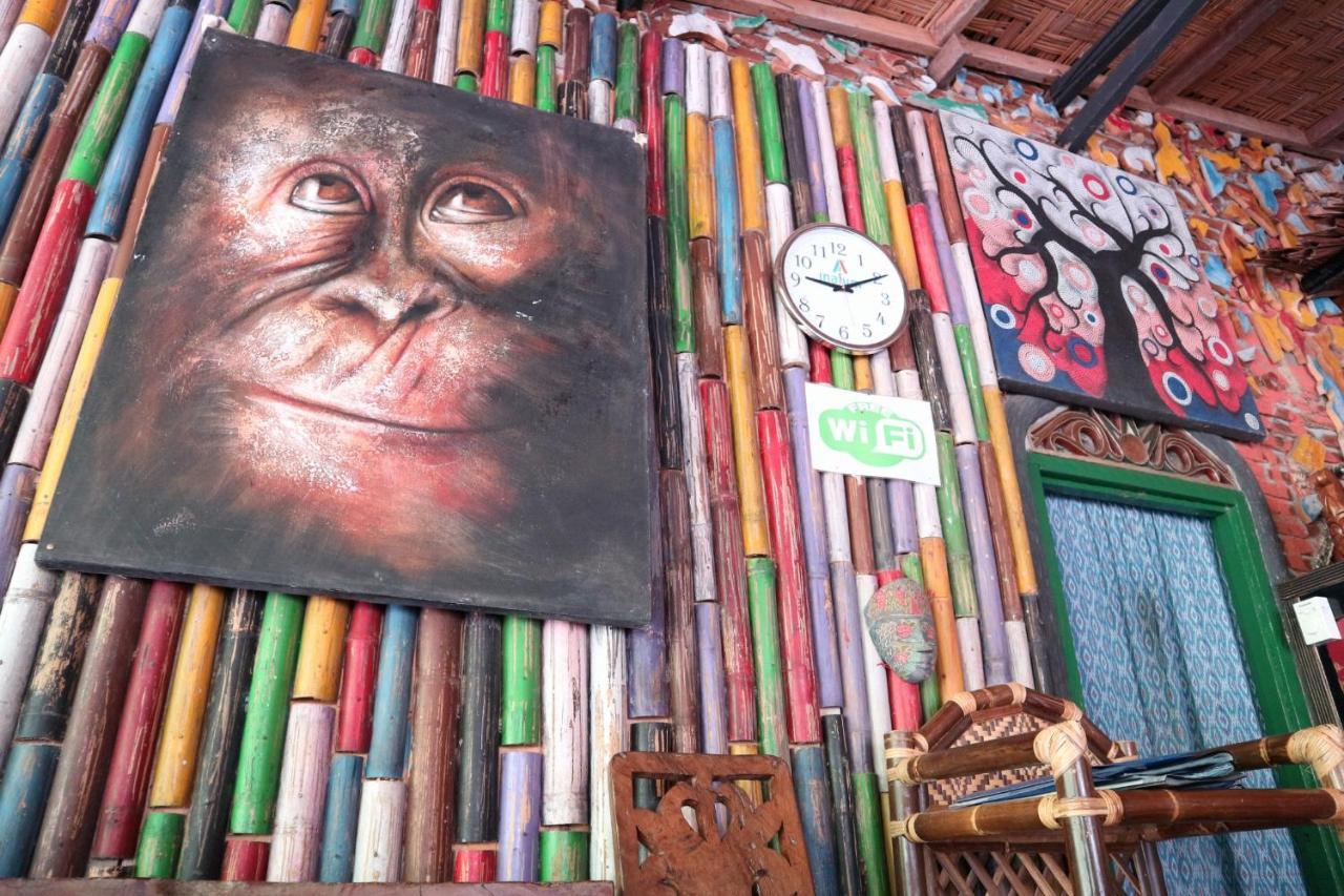 Jungle Inn Bukit Lawang Exterior photo