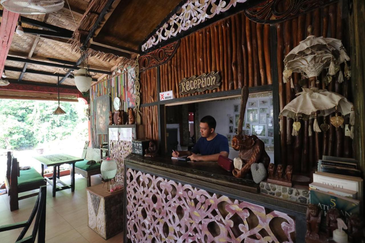 Jungle Inn Bukit Lawang Exterior photo